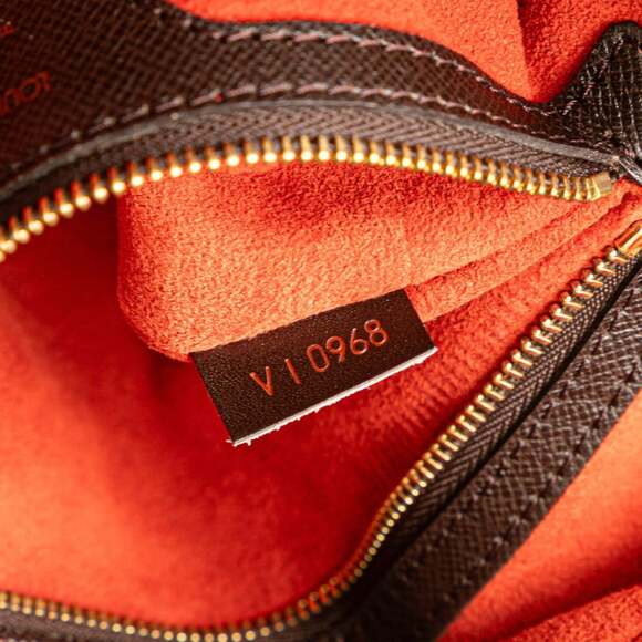 LOUIS VUITTON Brown Damier Leather Bag - Picture 12 of 13